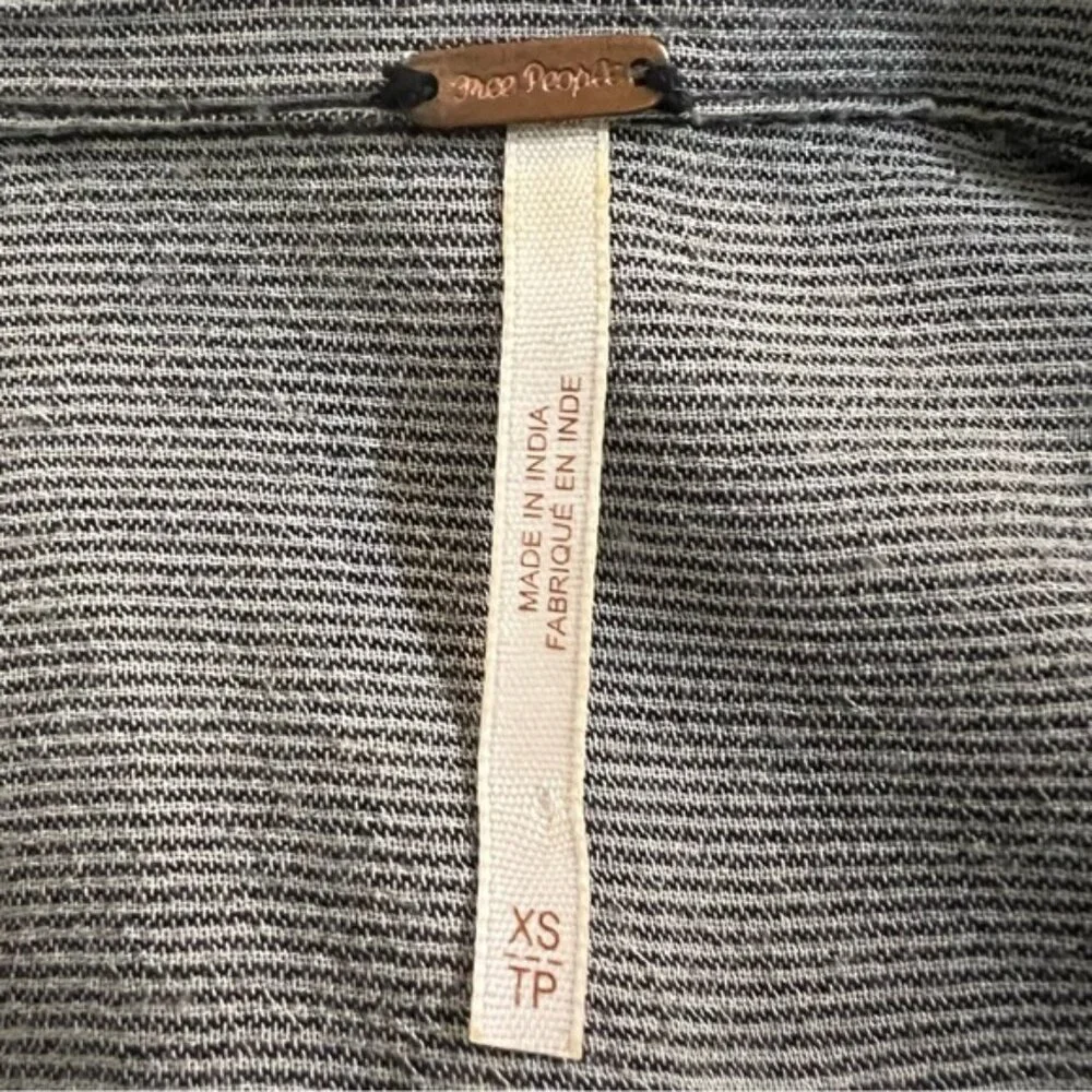 Free People Magic Breeze Shirt Size XS Oversized - Picture 8 of 12